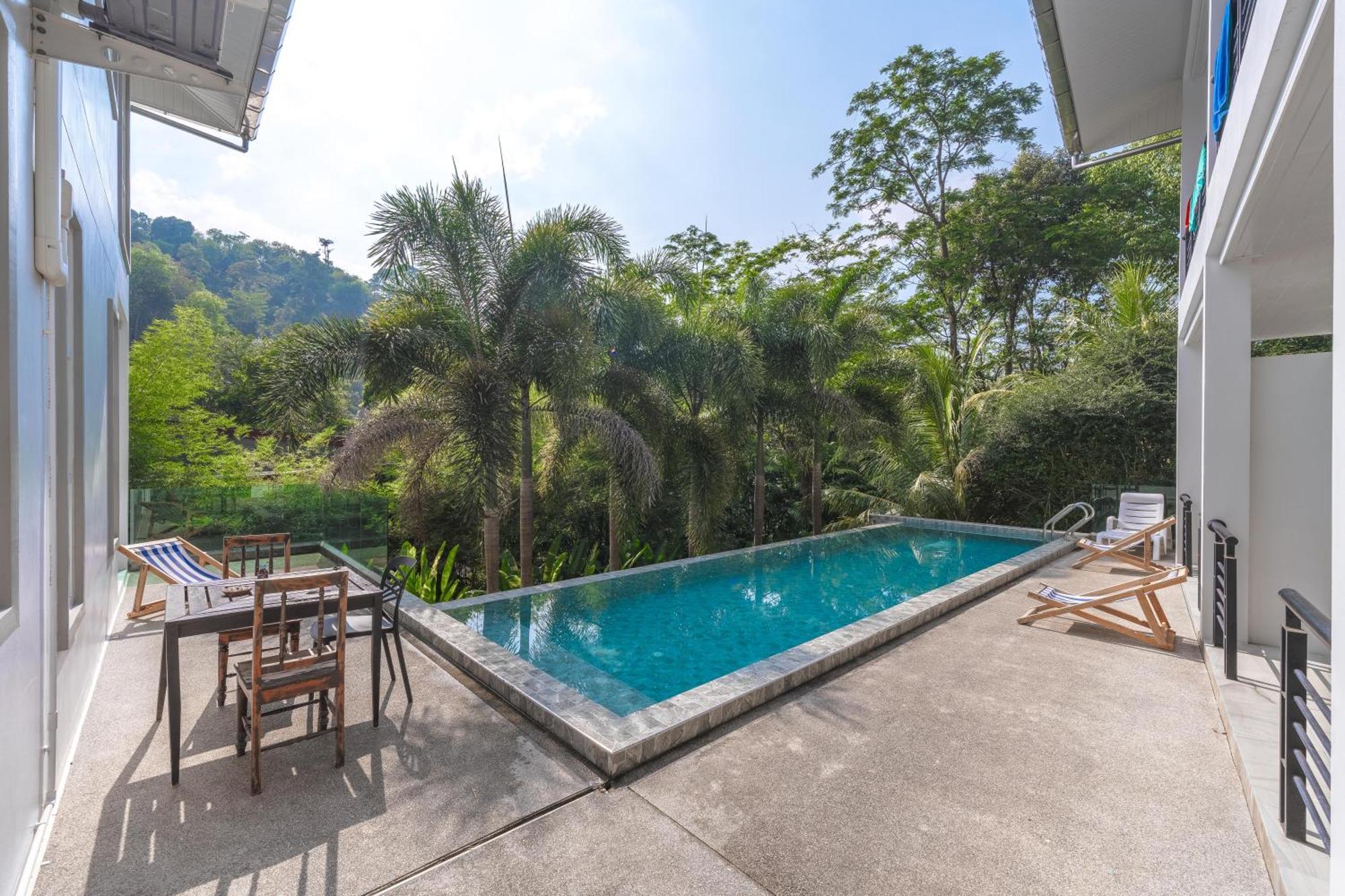 Little Kamala Hill Aparthotel ภายนอก รูปภาพ